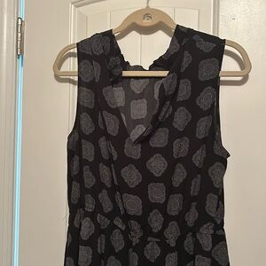 H & M sleevless dress